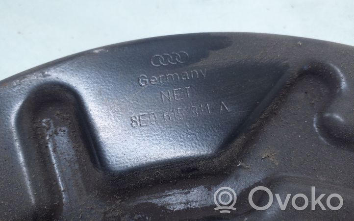 Audi A4 S4 B7 8E 8H Lamiera paraspruzzi del disco del freno anteriore 8E0615311A