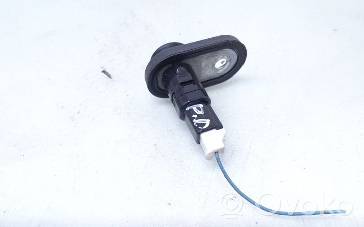 Toyota Avensis T270 Front door sensor 