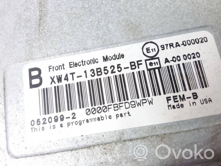 Jaguar S-Type Calculateur moteur ECU XW4T13B525BF