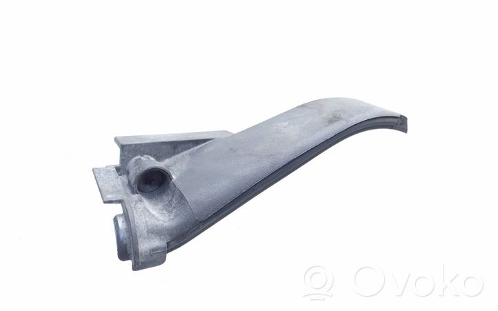 Audi A4 S4 B9 Osłona paska / łańcucha rozrządu 05L129968