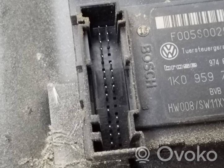 Volkswagen PASSAT B6 Elektryczny podnośnik szyby drzwi przednich 3c1837755g