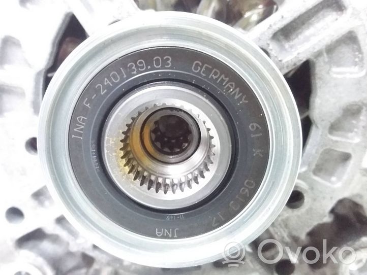 Audi A1 Generatore/alternatore 03C903023S