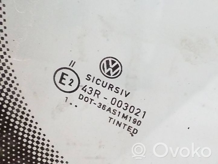 Volkswagen Golf IV Szyba przednia / czołowa 43r003021