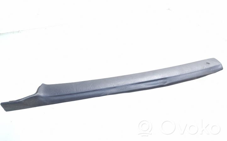 Volkswagen PASSAT B2 Dashboard glove box trim 