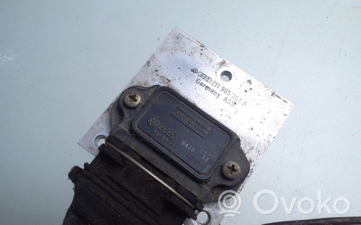 Volkswagen PASSAT B2 Module d'allumage 211905357A