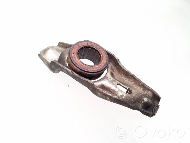 Audi A4 S4 B5 8D Forcella del braccio di rilascio della frizione 012141719b