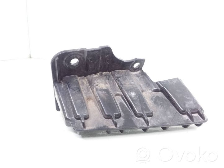 Land Rover Defender Support de pare-chocs arrière L8B217A751A