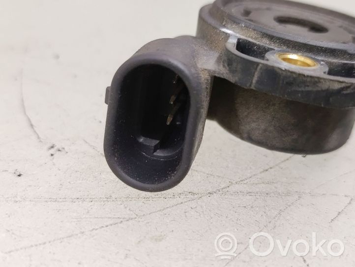 Renault Espace III Throttle valve position sensor 1750AE