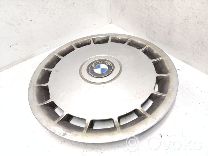 BMW 5 E34 Embellecedor/tapacubos de rueda R15 36131129843