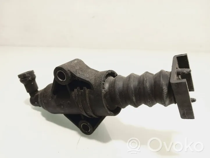 Volkswagen Golf IV Główny cylinder sprzęgła 1J0721261F