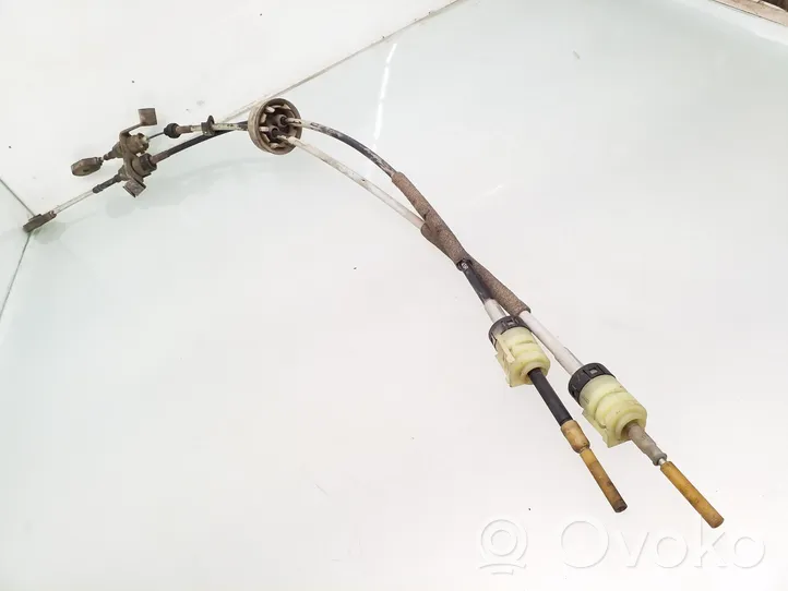 Opel Zafira A Gear shift cable linkage 