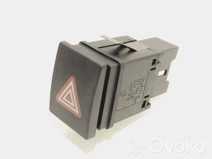 Volkswagen Polo IV 9N3 Hazard light switch 6Q0953235A