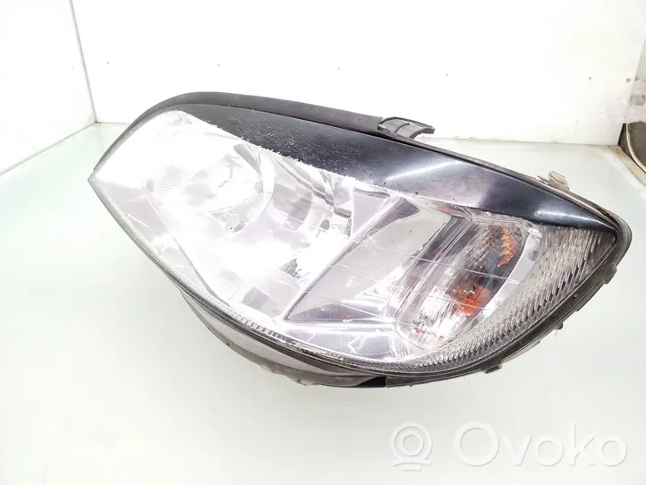 Opel Zafira A Faro/fanale 90582021