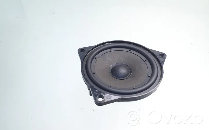 BMW X3 E83 Takaoven kaiutin 65136950131