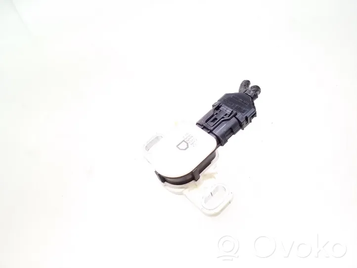 Toyota RAV 4 (XA40) Interruptor sensor del pedal de freno 8951033030