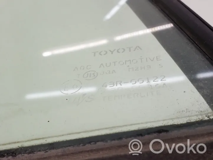 Toyota RAV 4 (XA30) Mazais stikls "A" aizmugurējās durvīs 8618942040