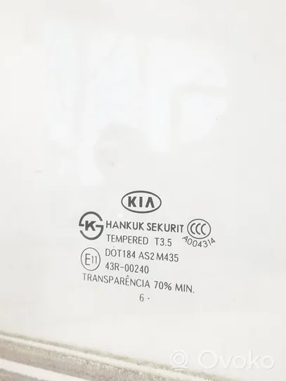 KIA Carens II Rear door window glass AS2