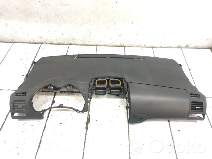 Toyota Auris 150 Panelė 5530202070