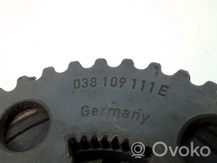 Volkswagen Sharan Koło pasowe wałka rozrządu / VANOS 038109111E