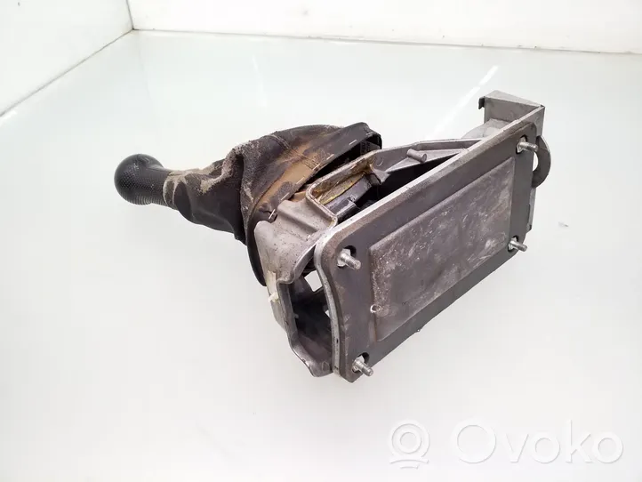 Volkswagen Sharan Palanca/selector de cambios (interno) 7M3711071