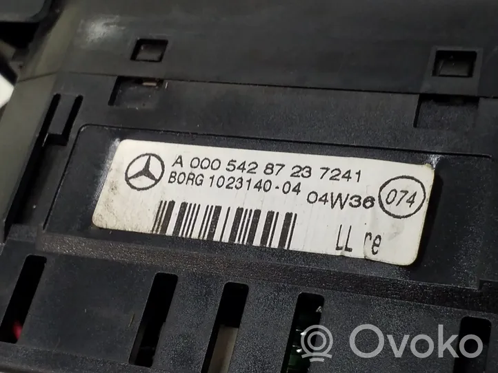 Mercedes-Benz S W220 Pysäköintitutkan anturin näyttö (PDC) A0005428723