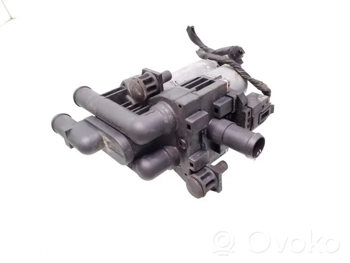 Mercedes-Benz S W220 Coolant heater control valve 2208300184