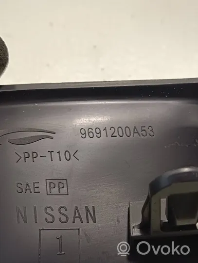 Nissan Juke I F15 Muu sisätilojen osa 9691200A53