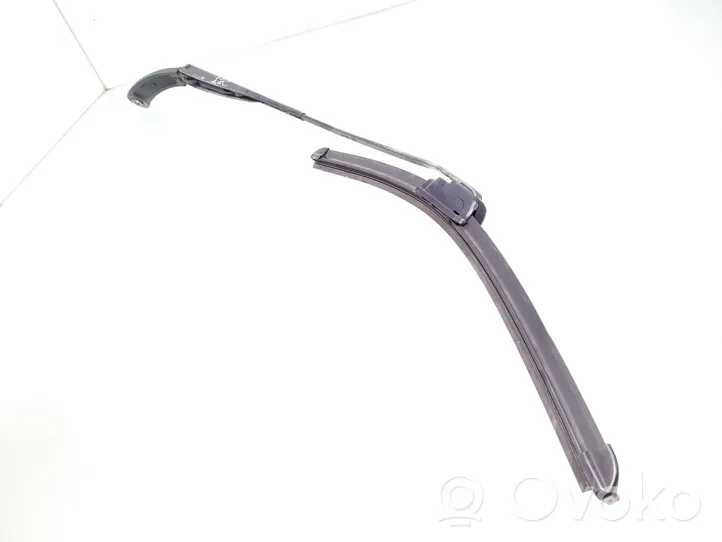 Renault Megane II Windshield/front glass wiper blade 8200036912