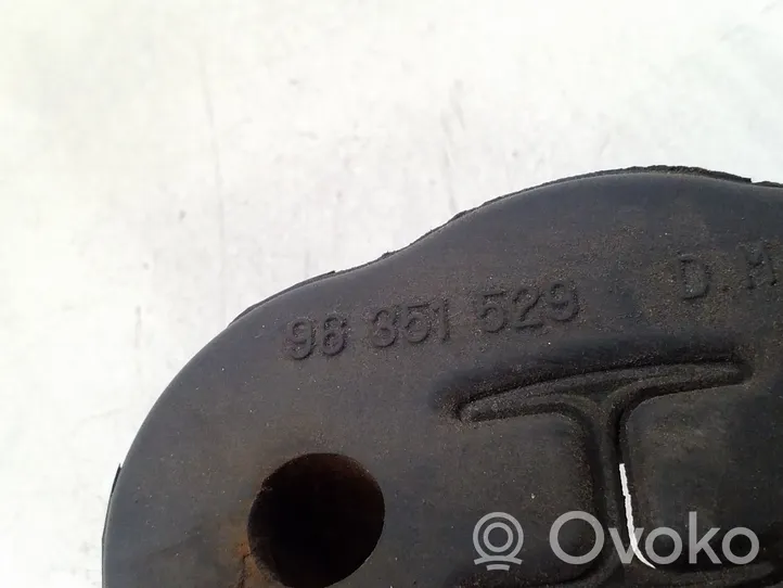 Chevrolet Captiva Support / crochet de silencieux d'échappement 96351529