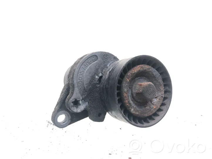 Opel Vivaro Tendicinghia generatore/alternatore 8200357406