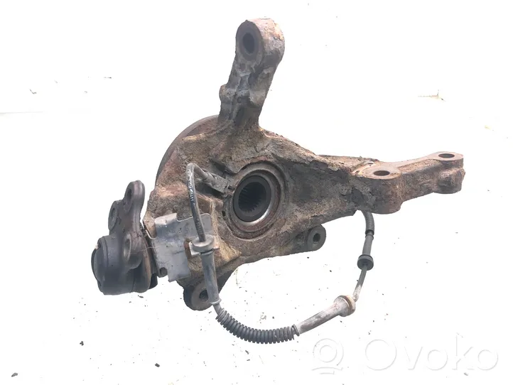 Opel Vivaro Передний поворотный кулак (ступица, цапфа) 58411