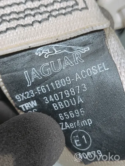 Jaguar XF X250 Pas bezpieczeństwa fotela przedniego 