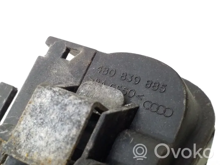 Audi A4 S4 B6 8E 8H Etuoven ulkokahva 4B0839885