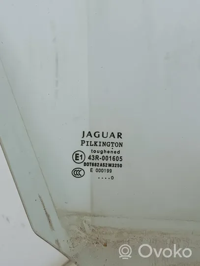 Jaguar XF X250 Front door window glass four-door AS2