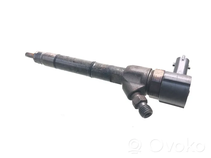 Hyundai i30 Fuel injector 338002A900