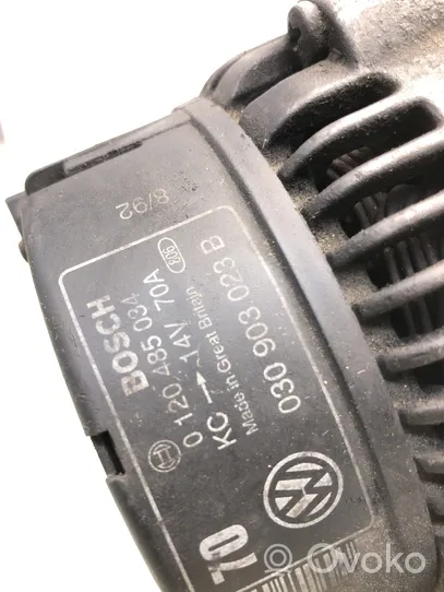 Volkswagen PASSAT B4 Generator/alternator 030903023B