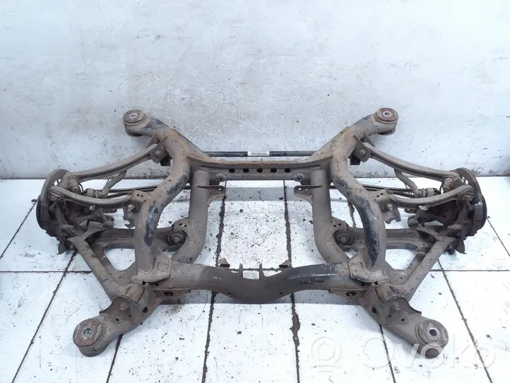 Volkswagen Touareg I Rear subframe 7L0500041