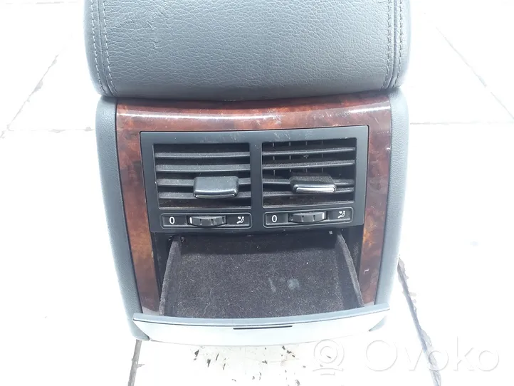 Volkswagen Touareg I Console centrale 7L6863243L