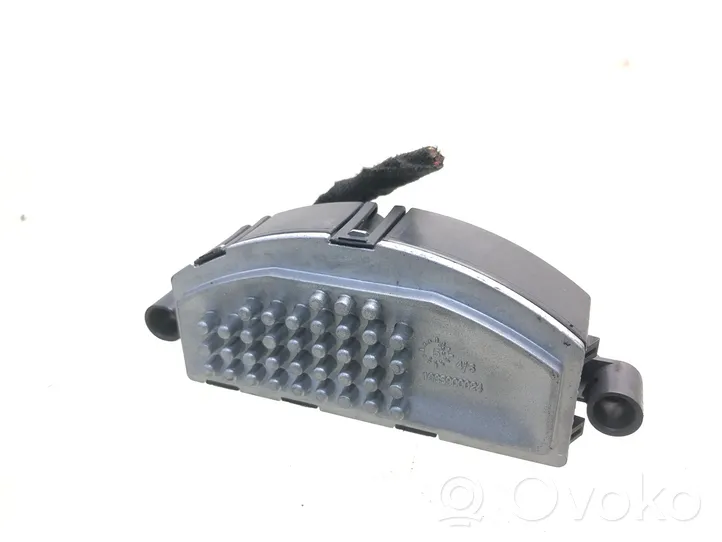 Audi A3 S3 8V Mazā radiatora ventilatora reostats 5Q0907521E