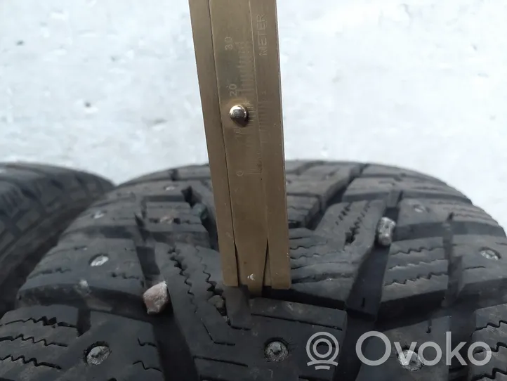 Volkswagen Golf II R15 winter/snow tires with studs HANKOOK