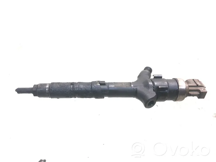 Toyota Corolla Verso E121 Injecteur de carburant 2367027020