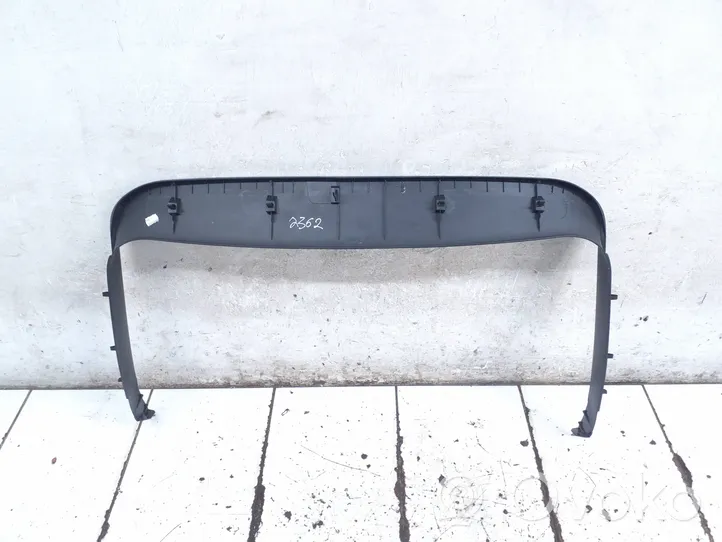 Skoda Octavia Mk2 (1Z) Tailgate/trunk upper cover trim 1Z9867607B