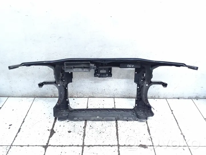 Volkswagen PASSAT B7 Radiator support slam panel 3AA805588D