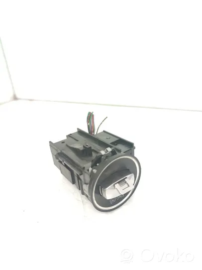 Volkswagen PASSAT B6 Ignition lock 3C0905843R