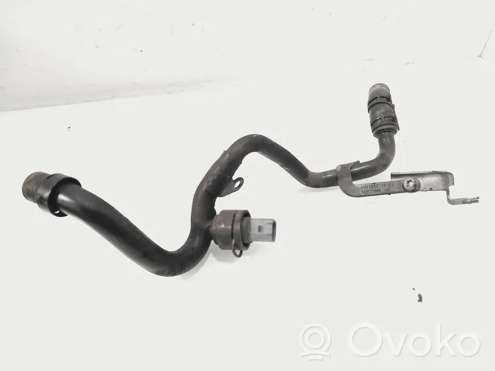 Volkswagen Touareg I Engine coolant pipe/hose 059121065ak