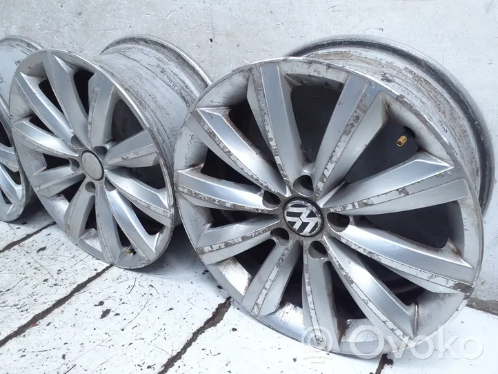 Volkswagen PASSAT B7 R17 alloy rim 3AA601025F