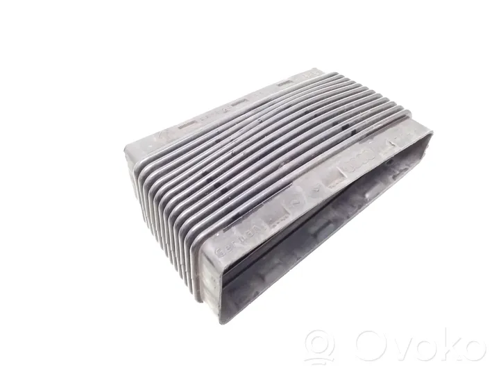 Audi A4 S4 B7 8E 8H Air intake duct part 8E0129739C