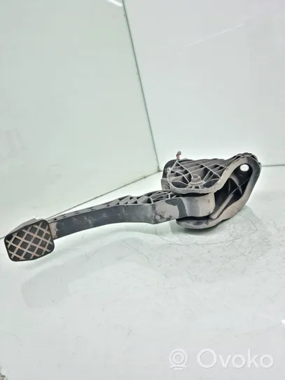 Volkswagen PASSAT B6 Clutch master cylinder 3C1721059N