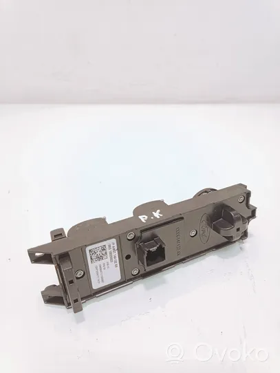 Ford Focus Electric window control switch AM5T14A132BB