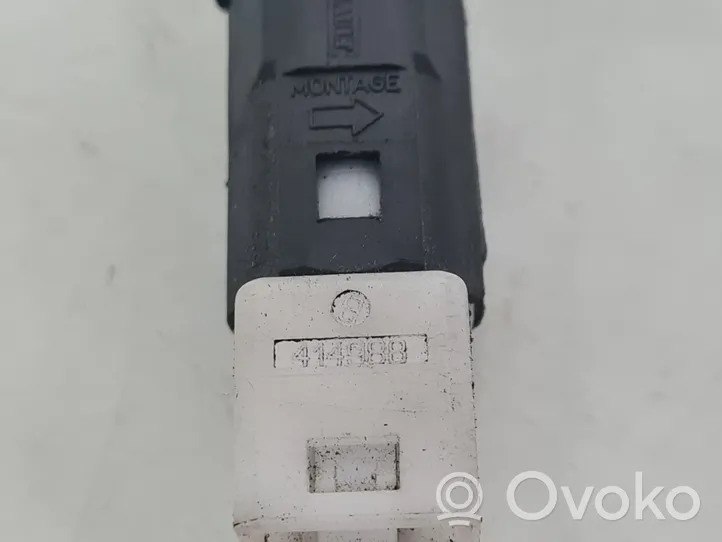 Opel Vivaro Interruptor sensor del pedal de freno 414988